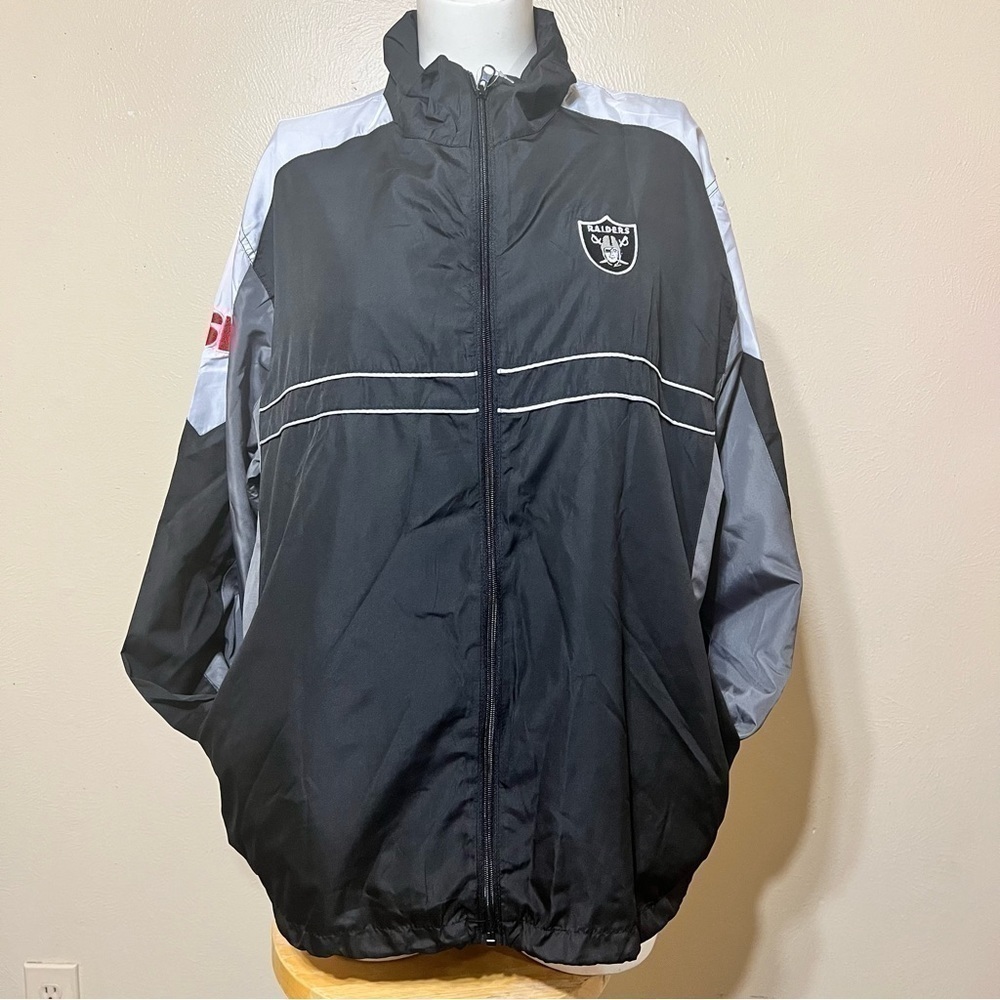 DUNBROOKE LAS VEGAS RAIDERS licensed NFL apparel Windbreaker Jacket XLarge NWT
